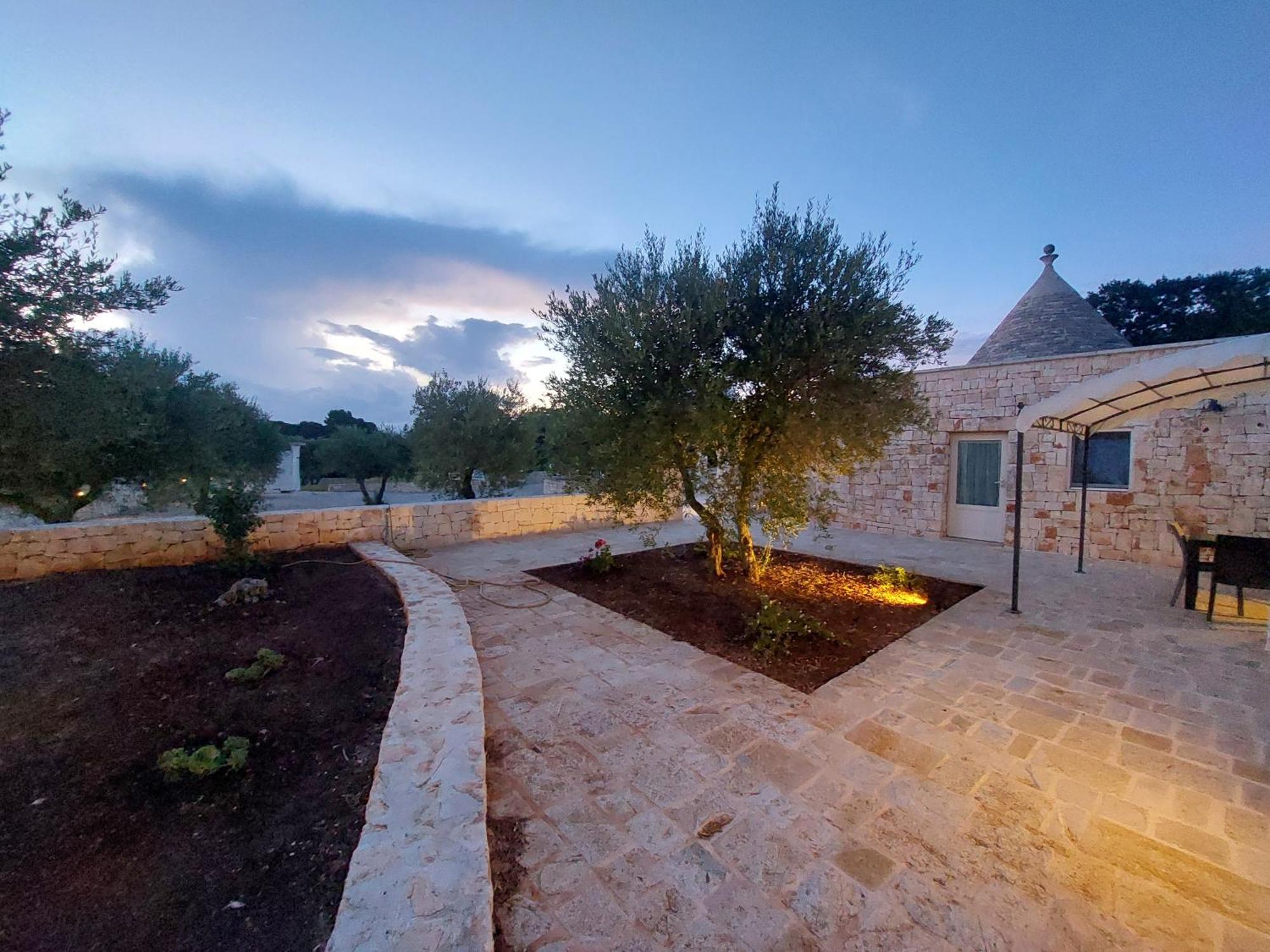 Trullo Amico Villa Cisternino Luaran gambar